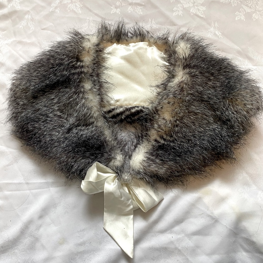 Tie Faux Fur Shawl